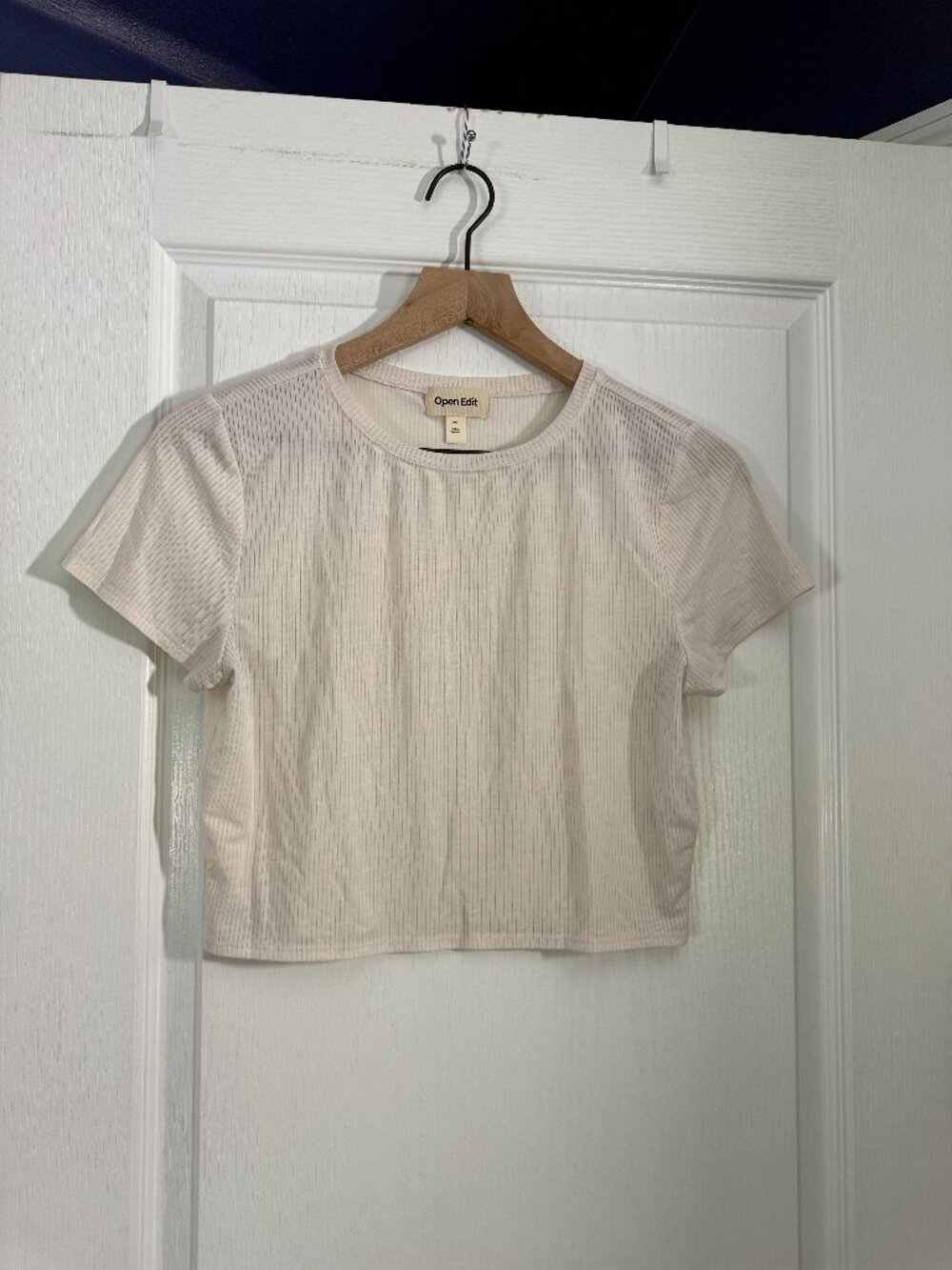 EUC - Open Edit Cropped Tee - Cream - Size Medium
